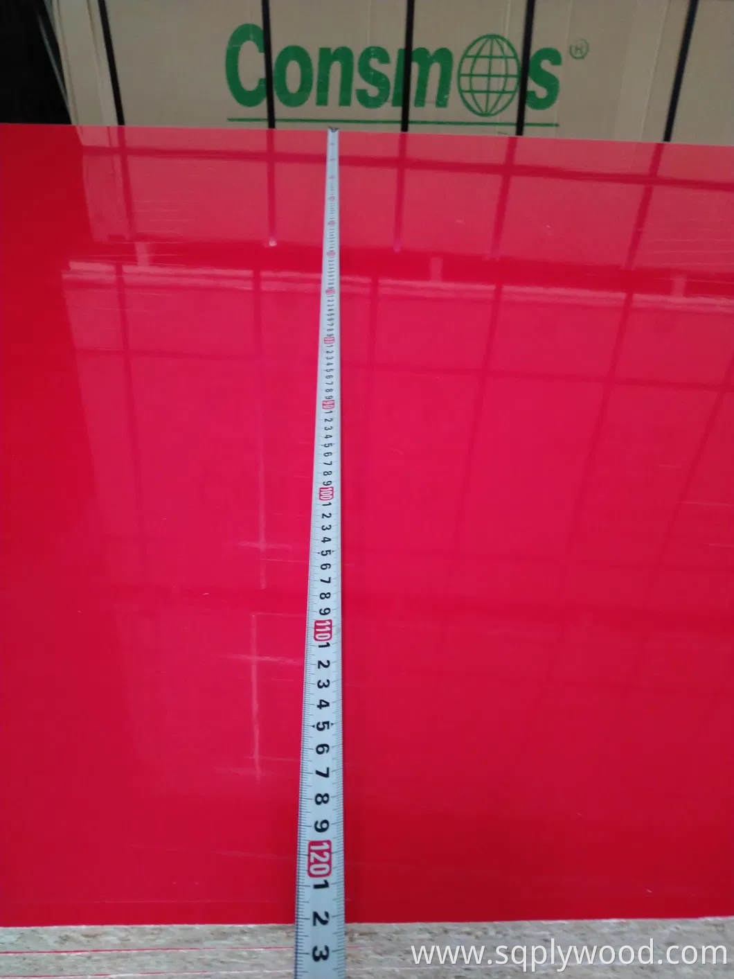 High Quality 15mm/18mm Waterproof UV High Gloss Melamine Veneer Laminated Raw Plain MDF Fiber Board for Furniture and Decoration